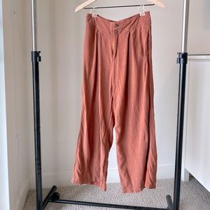 Small linen pants